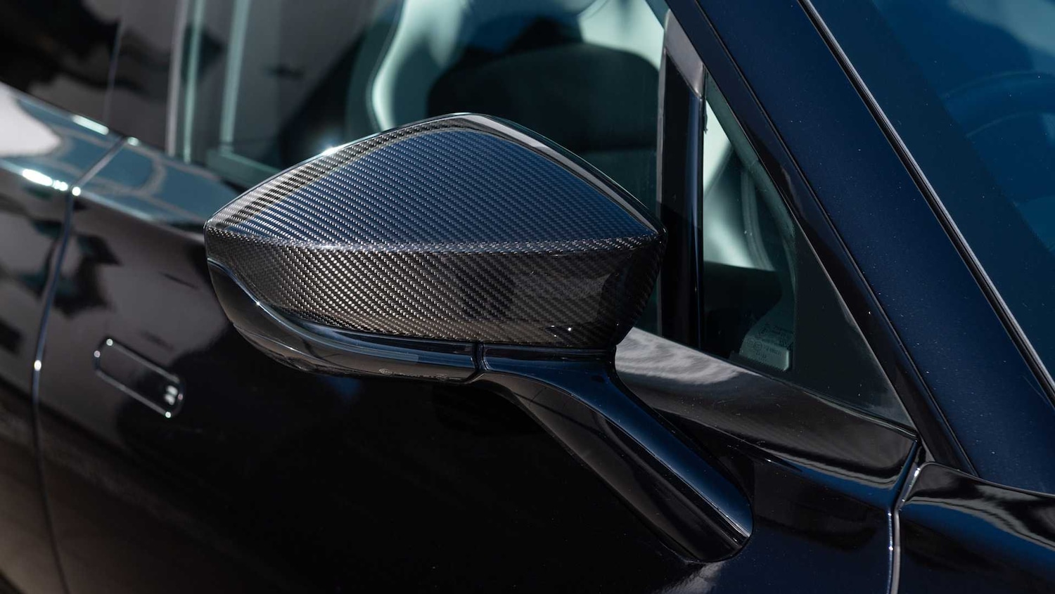 Used Aston Martin DBX 2022 for sale - 77772079: Photo 21