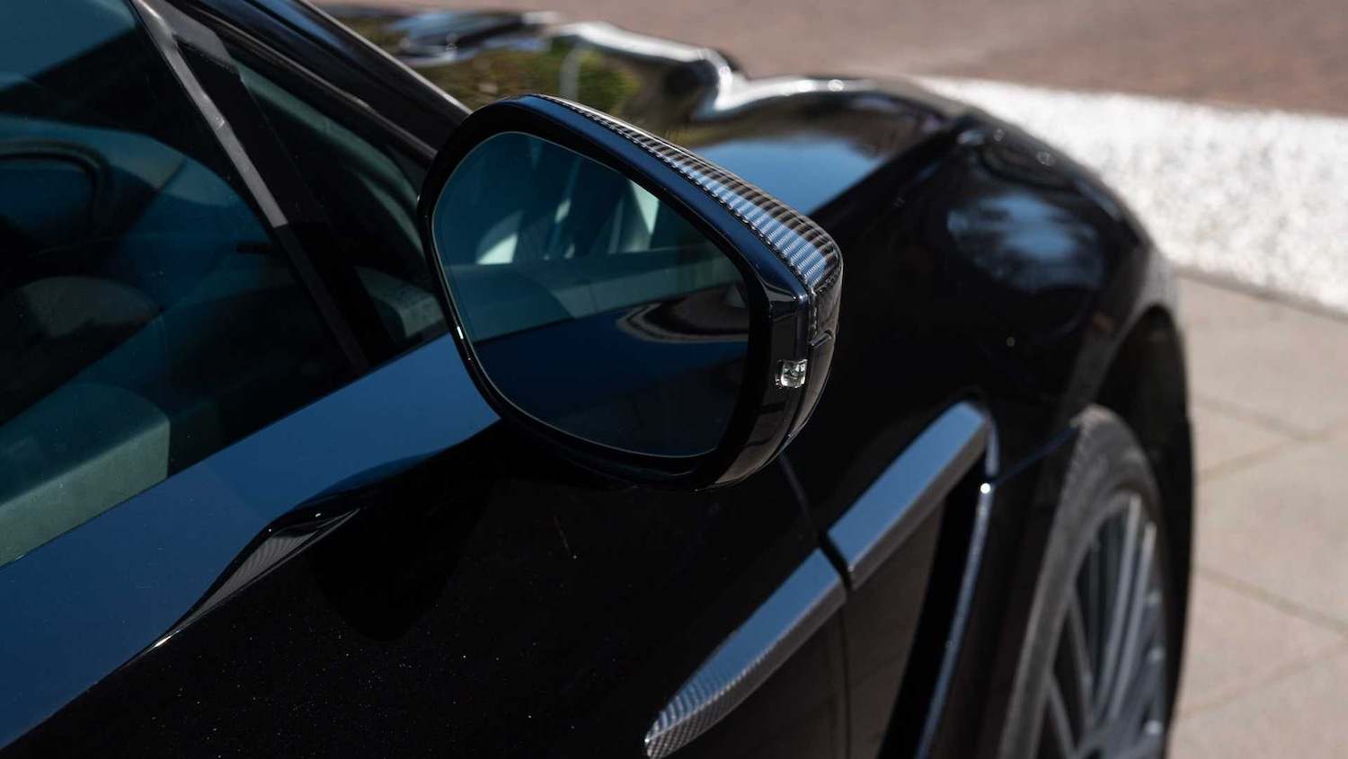 Used Aston Martin DBX 2022 for sale - 77772079: Photo 22