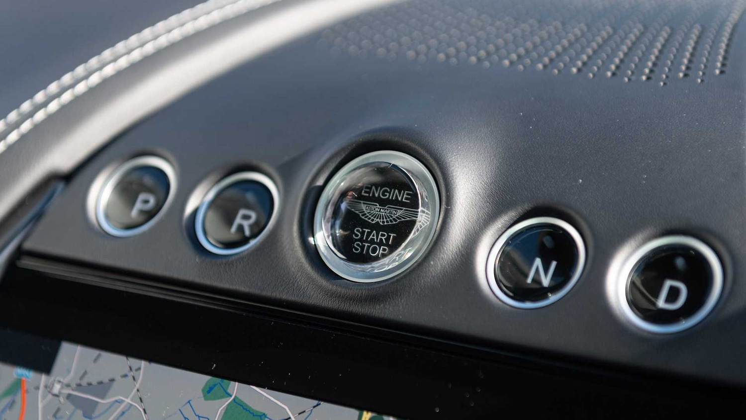 Used Aston Martin DBX 2022 for sale - 77772079: Photo 34