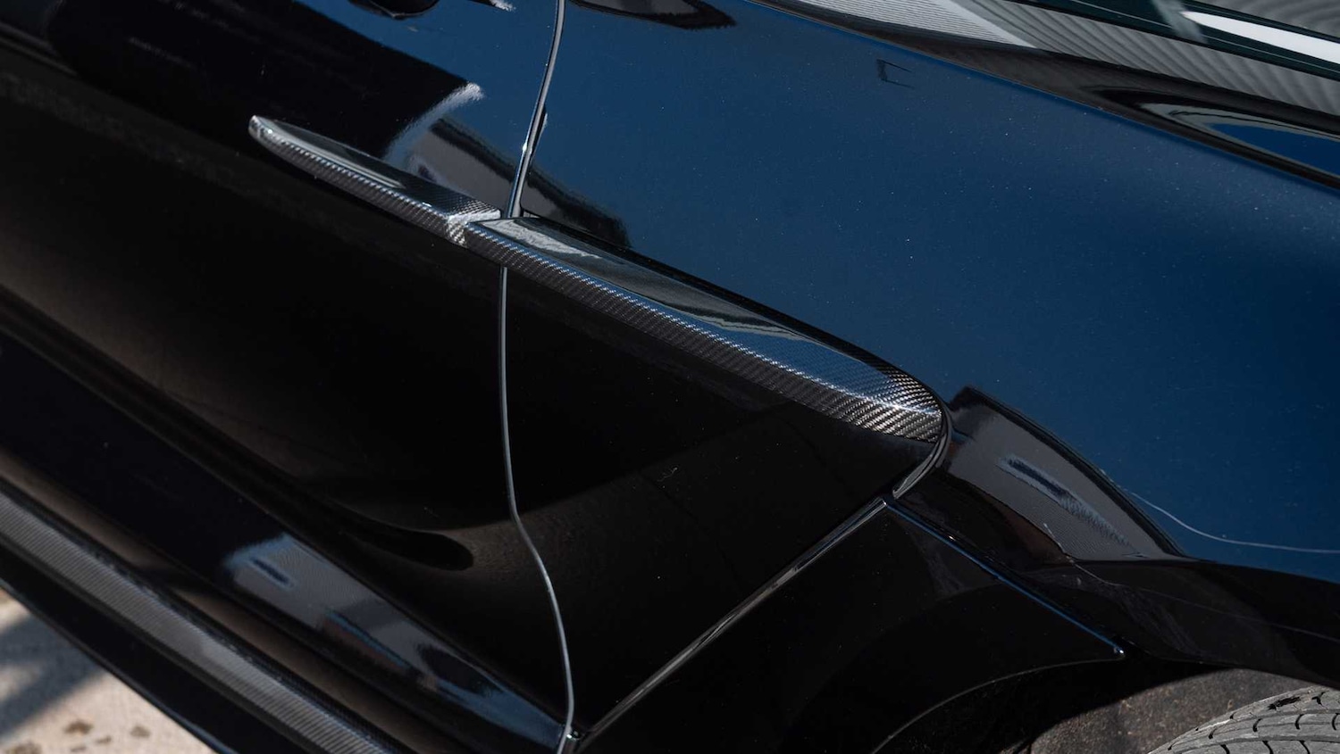 Used Aston Martin DBX 2022 for sale - 77772079: Photo 9