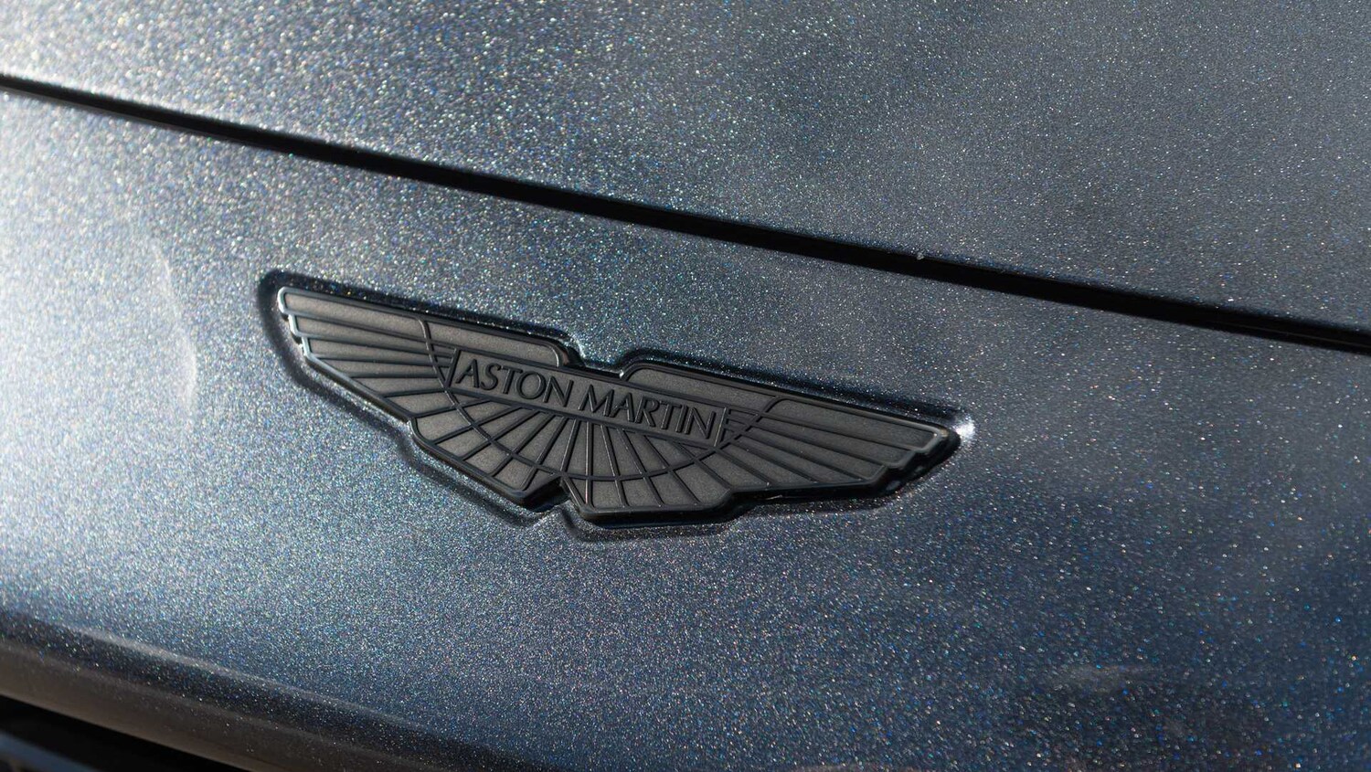 Used Aston Martin DBX 2023 for sale - 78149098: Photo 16