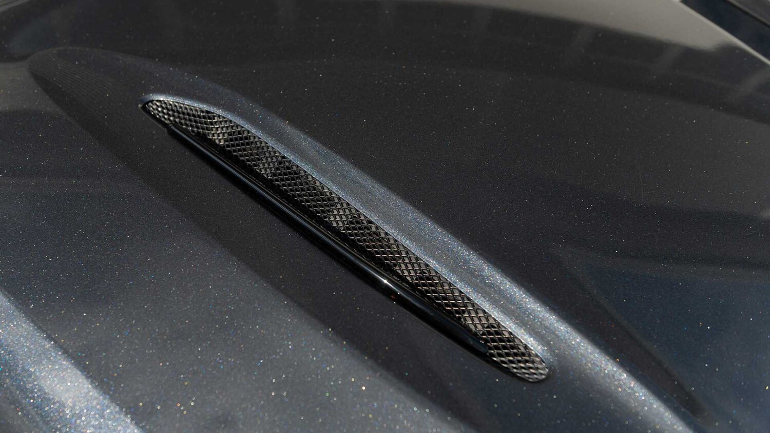 Used Aston Martin DBX 2023 for sale - 78149098: Photo 17