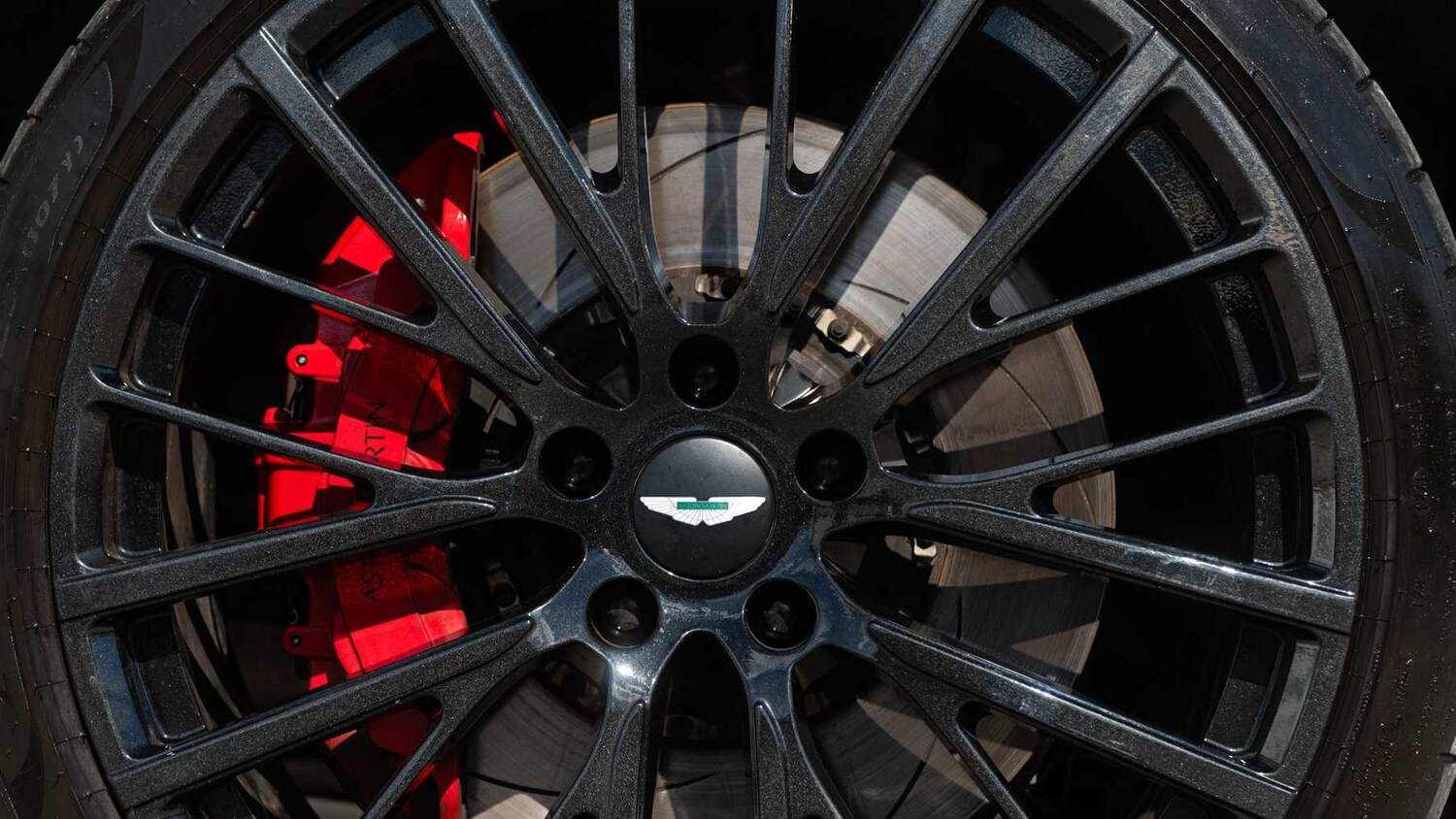 Used Aston Martin DBX 2023 for sale - 78149098: Photo 18