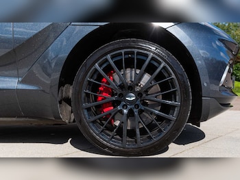 Used Aston Martin DBX 2023 for sale - 78149098: Photo