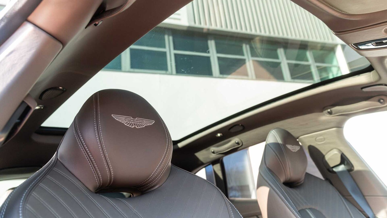 Used Aston Martin DBX 2024 for sale - 77389949: Photo 30