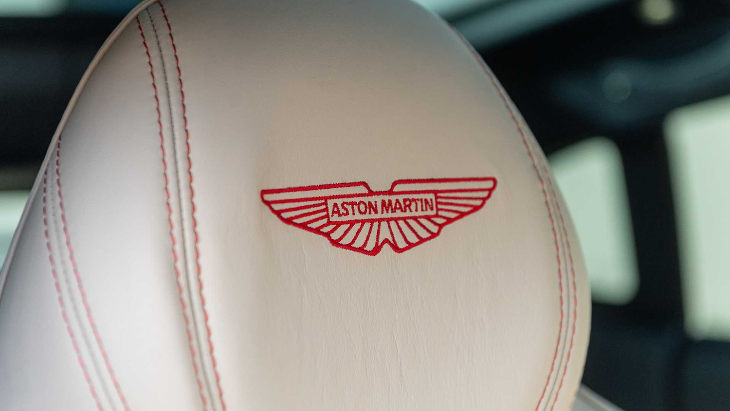 Used Aston Martin DBX 2025 for sale - 77726801: Photo 5