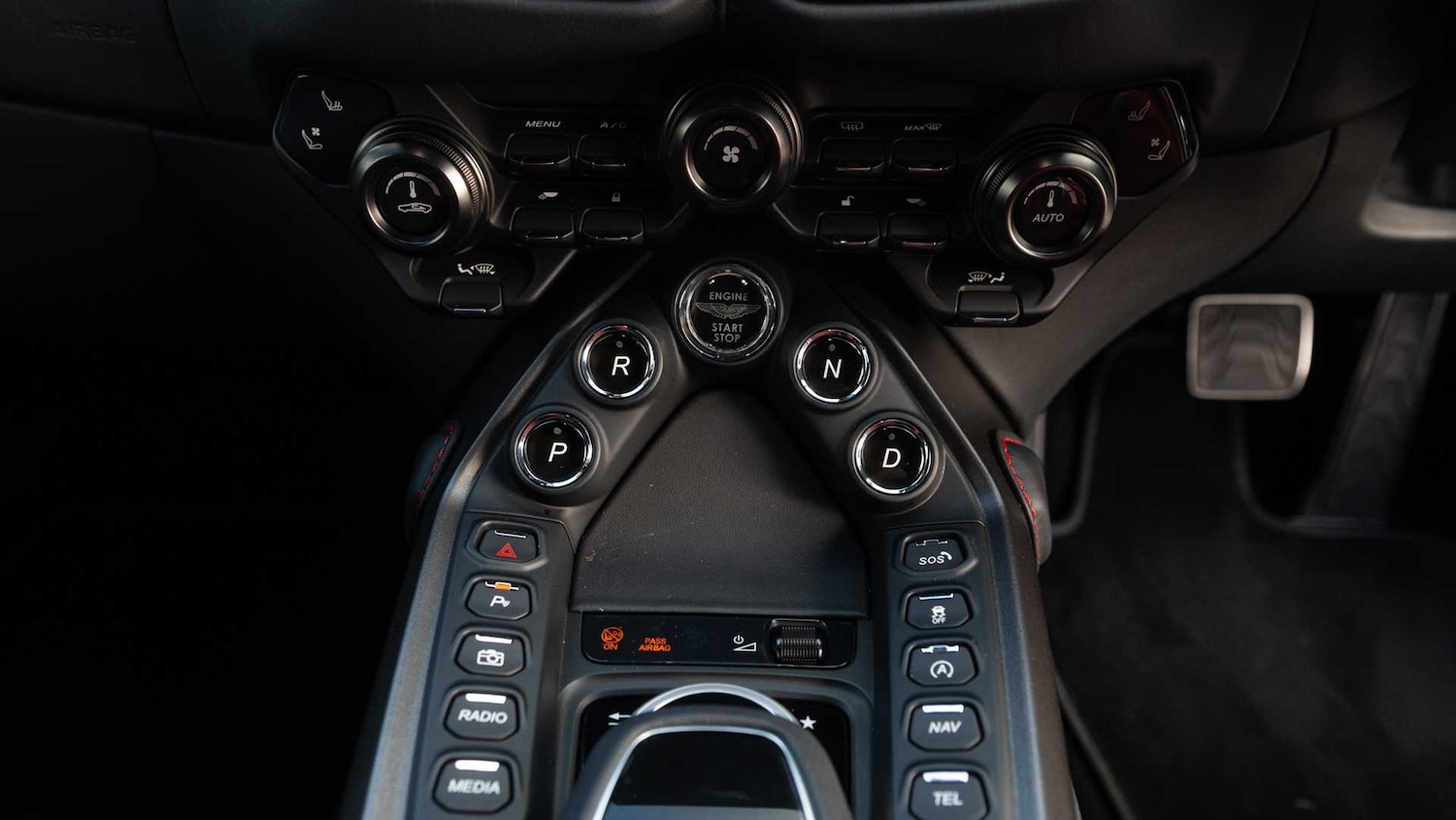 Used Aston Martin Vantage 2022 for sale - 77018813: Photo 34