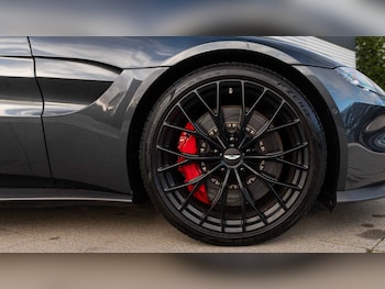 Used Aston Martin Vantage 2022 for sale - 77018813: Photo