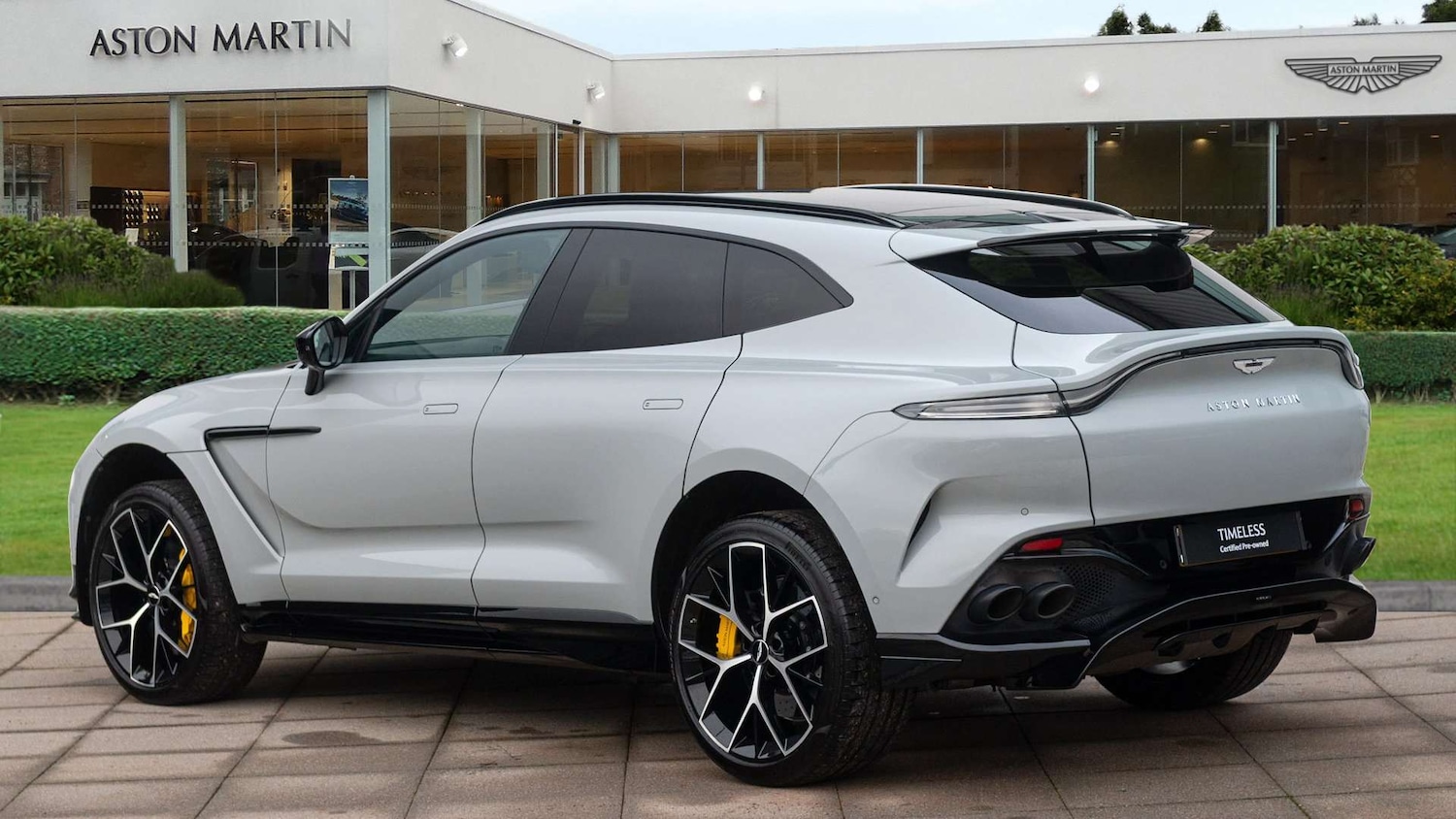 Used Aston Martin DBX for sale - 77239851: Photo 2