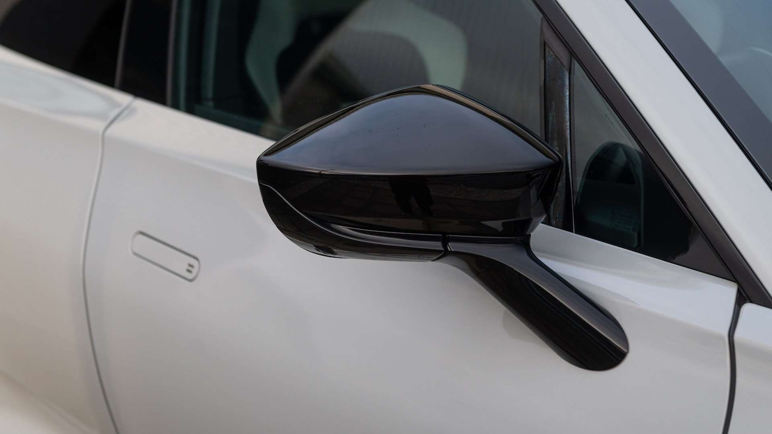 Used Aston Martin DBX for sale - 77239851: Photo 21