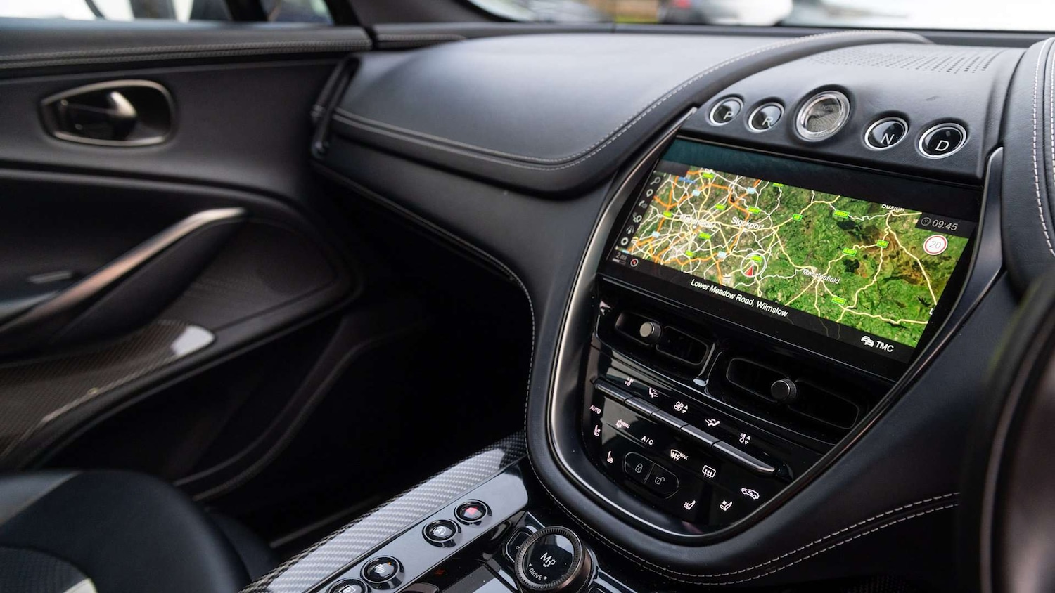 Used Aston Martin DBX for sale - 77239851: Photo 34