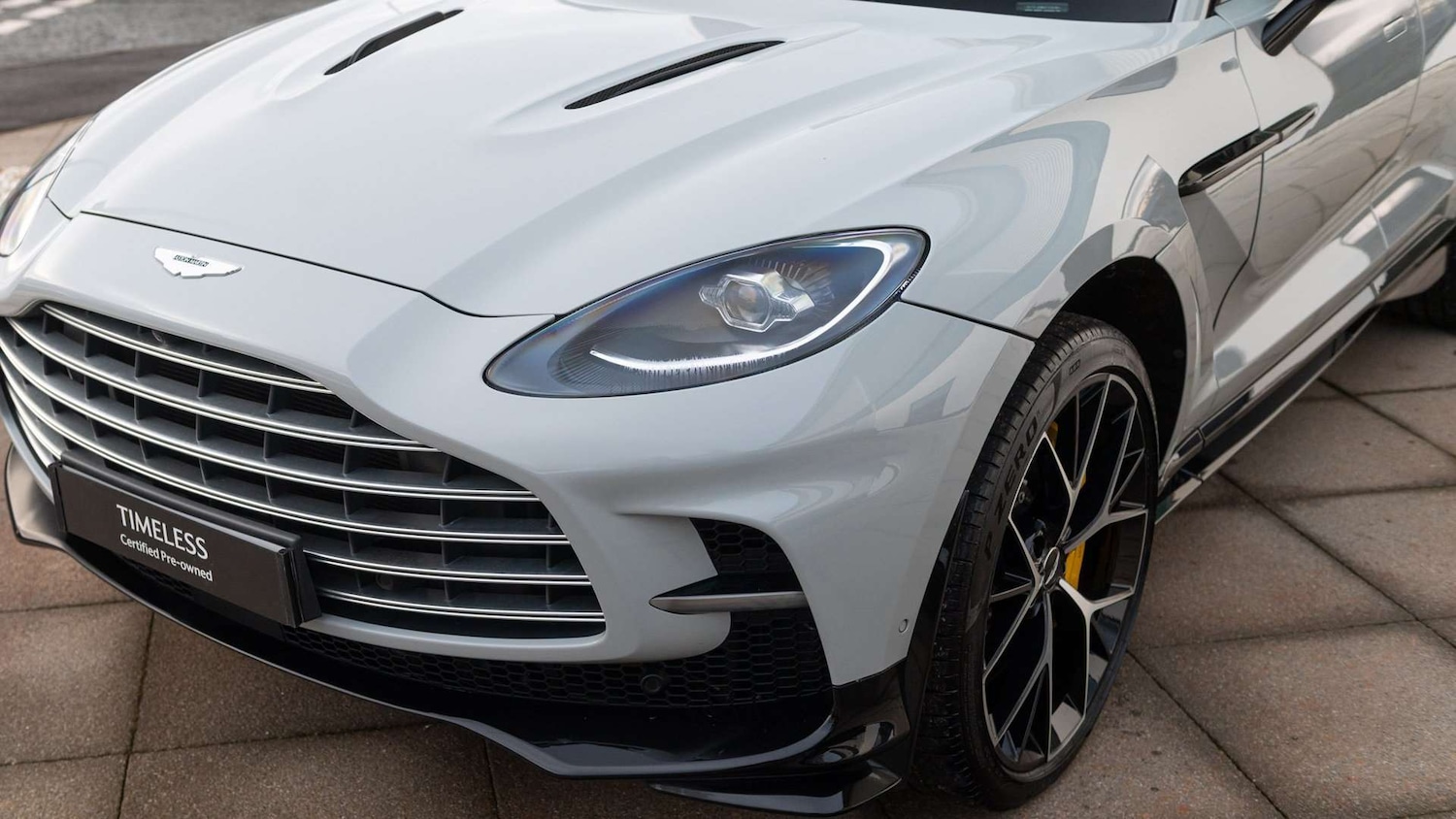 Used Aston Martin DBX for sale - 77239851: Photo 9