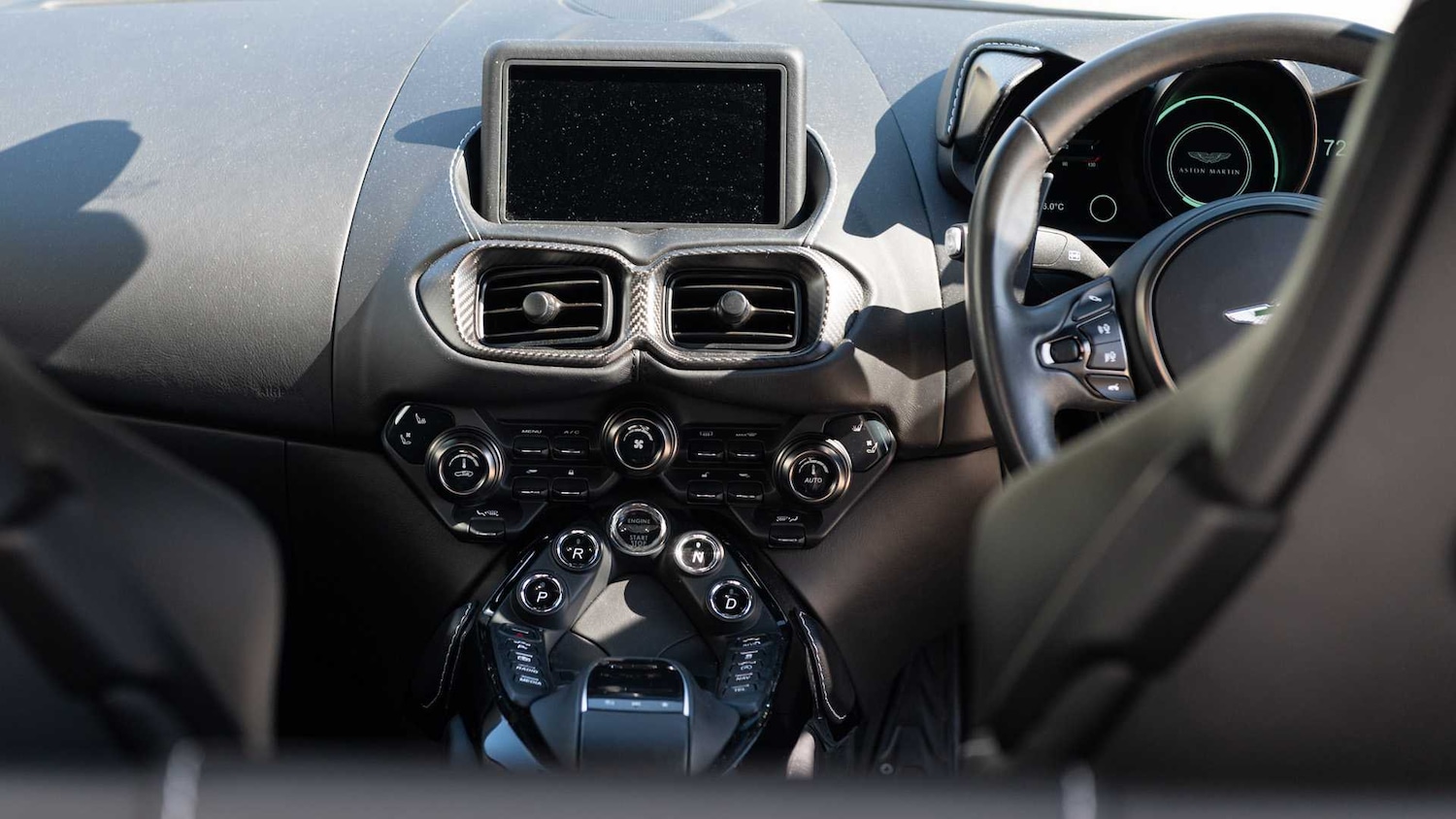 Used Aston Martin Vantage 2019 for sale - 77112391: Photo 10