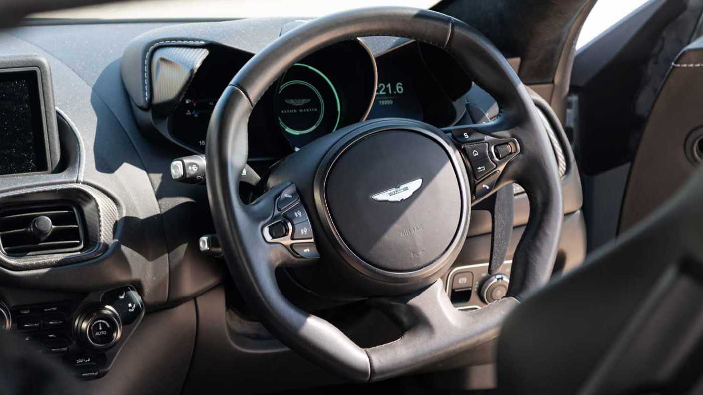 Used Aston Martin Vantage 2019 for sale - 77112391: Photo 11