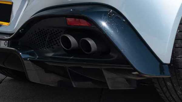 Used Aston Martin Vantage 2019 for sale - 77112391: Photo 16