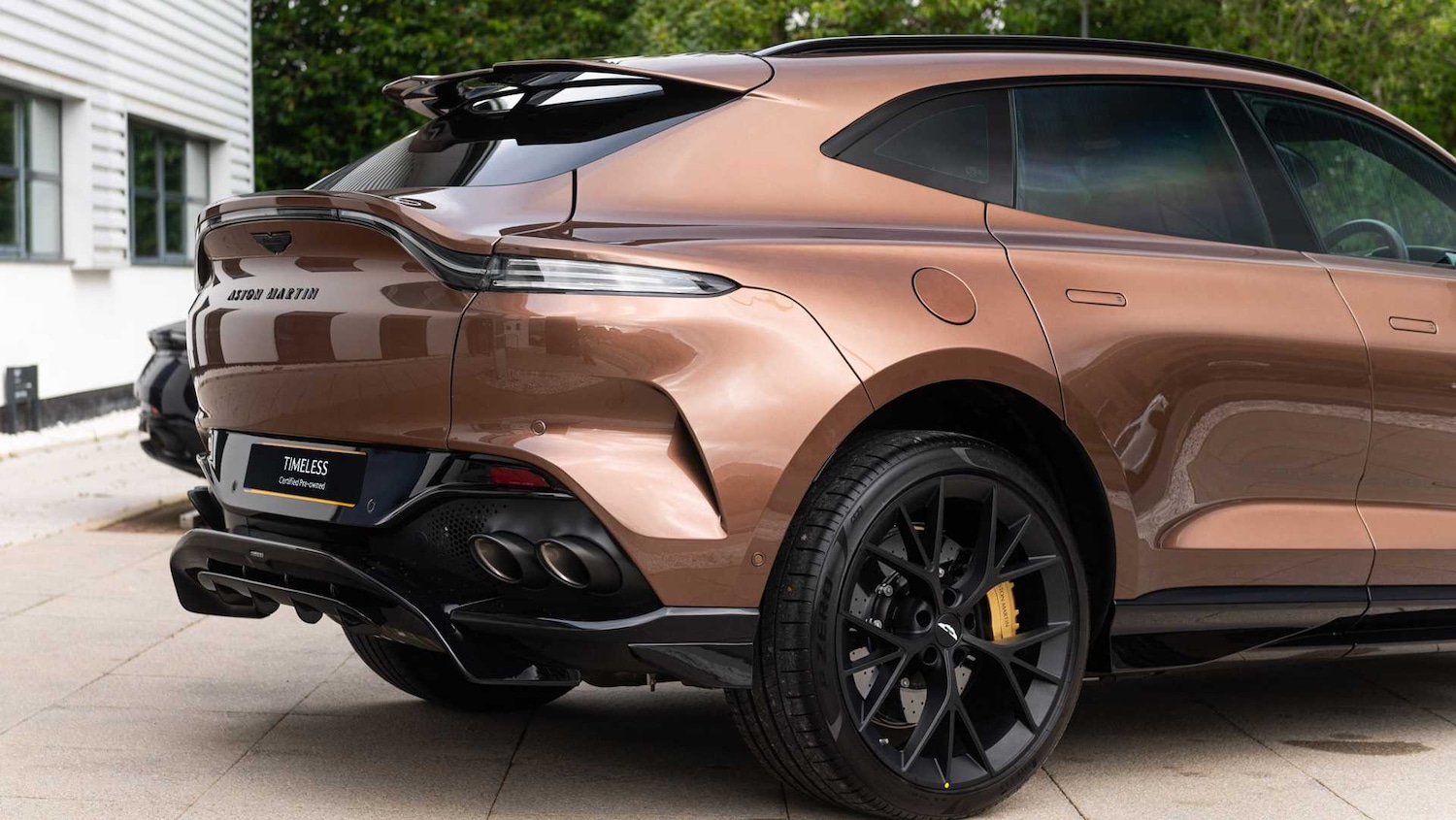 Used Aston Martin DBX 2025 for sale - 76191974: Photo 25