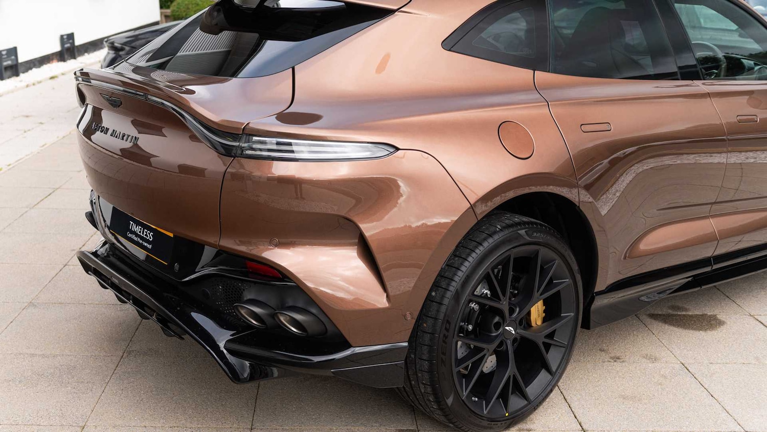 Used Aston Martin DBX 2025 for sale - 76191974: Photo 26
