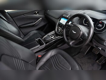 Used Aston Martin DBX 2025 for sale - 78089736: Photo