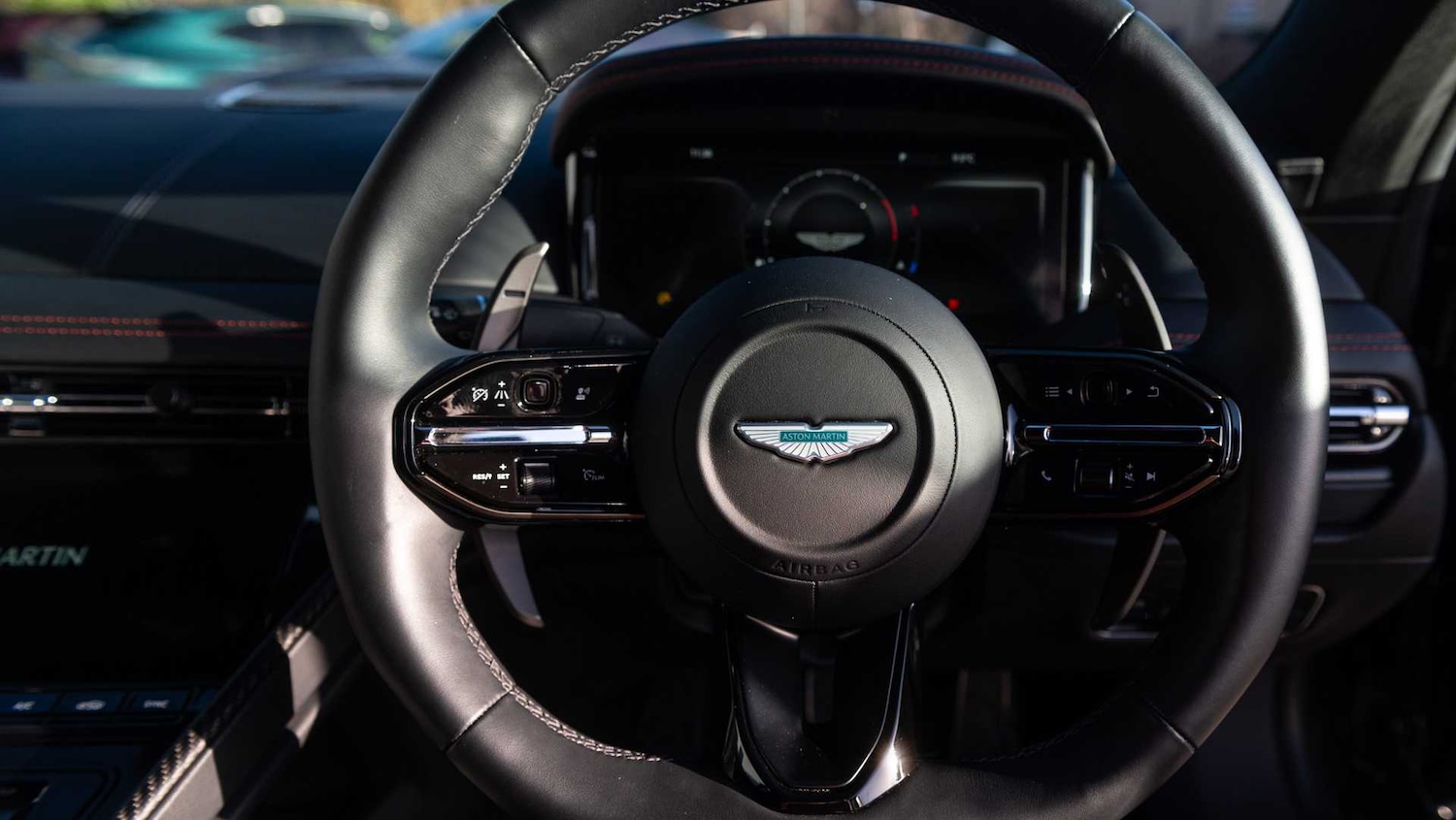 Used Aston Martin V8 2025 for sale - 77018865: Photo 11