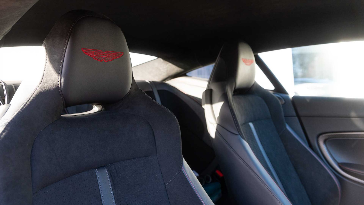 Used Aston Martin V8 2025 for sale - 77018865: Photo 31