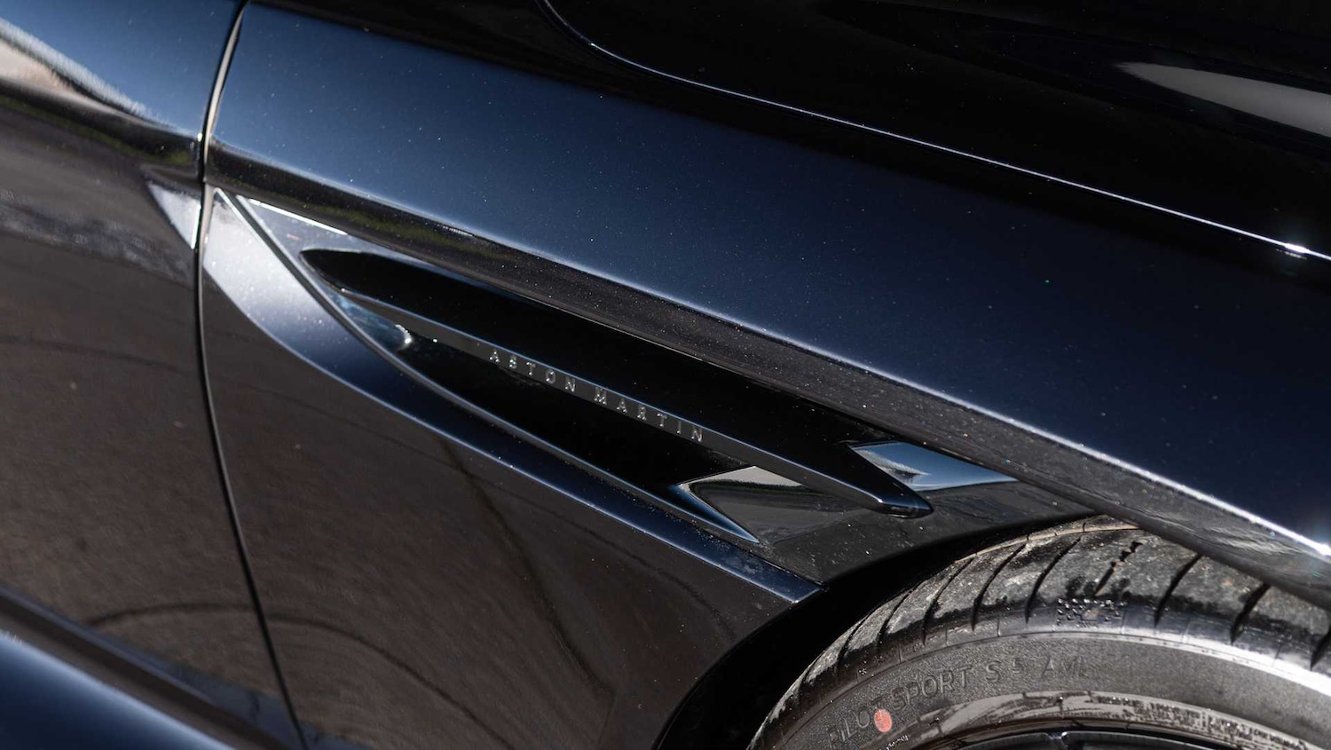 Used Aston Martin V8 2025 for sale - 77018865: Photo 9