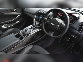 Used Aston Martin DBX 2022 for sale - 79002218: Photo