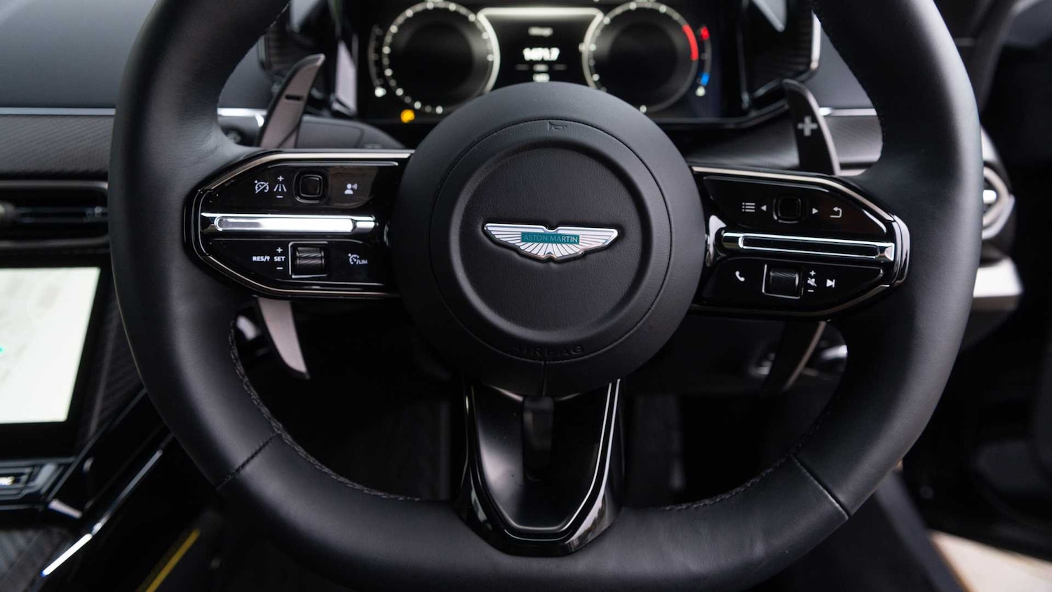 Used Aston Martin Vantage 2025 for sale - 76515522: Photo 11