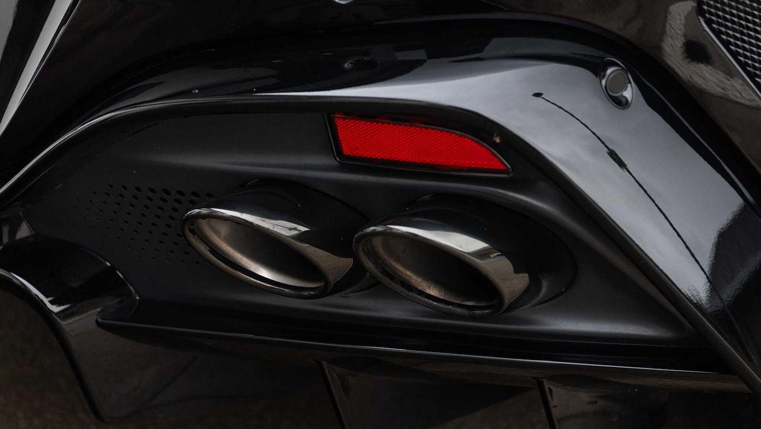 Used Aston Martin Vantage 2025 for sale - 76515522: Photo 16