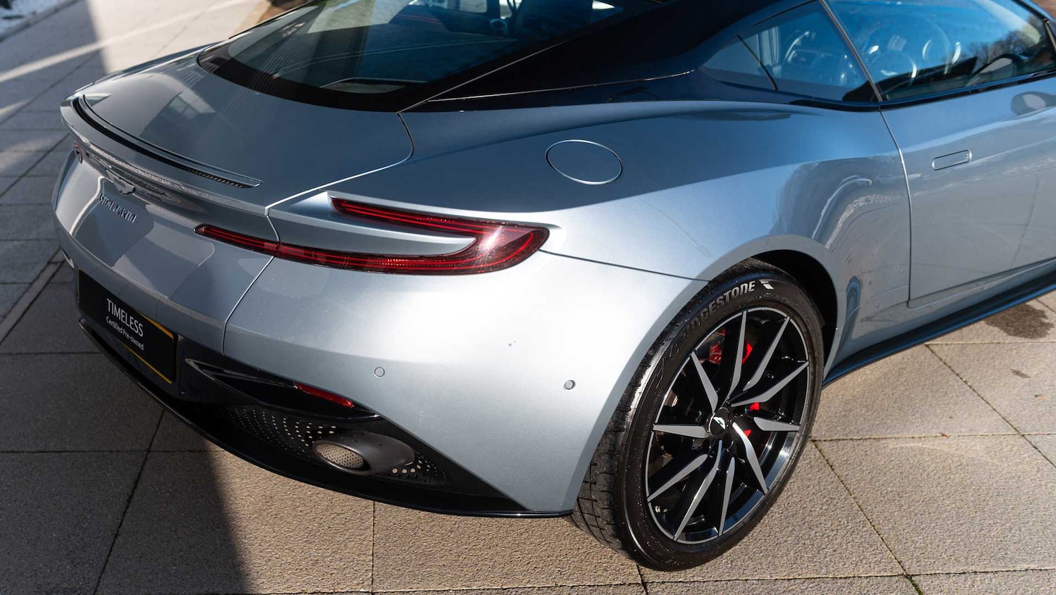 Used Aston Martin DB11 2019 for sale - 76916135: Photo 25