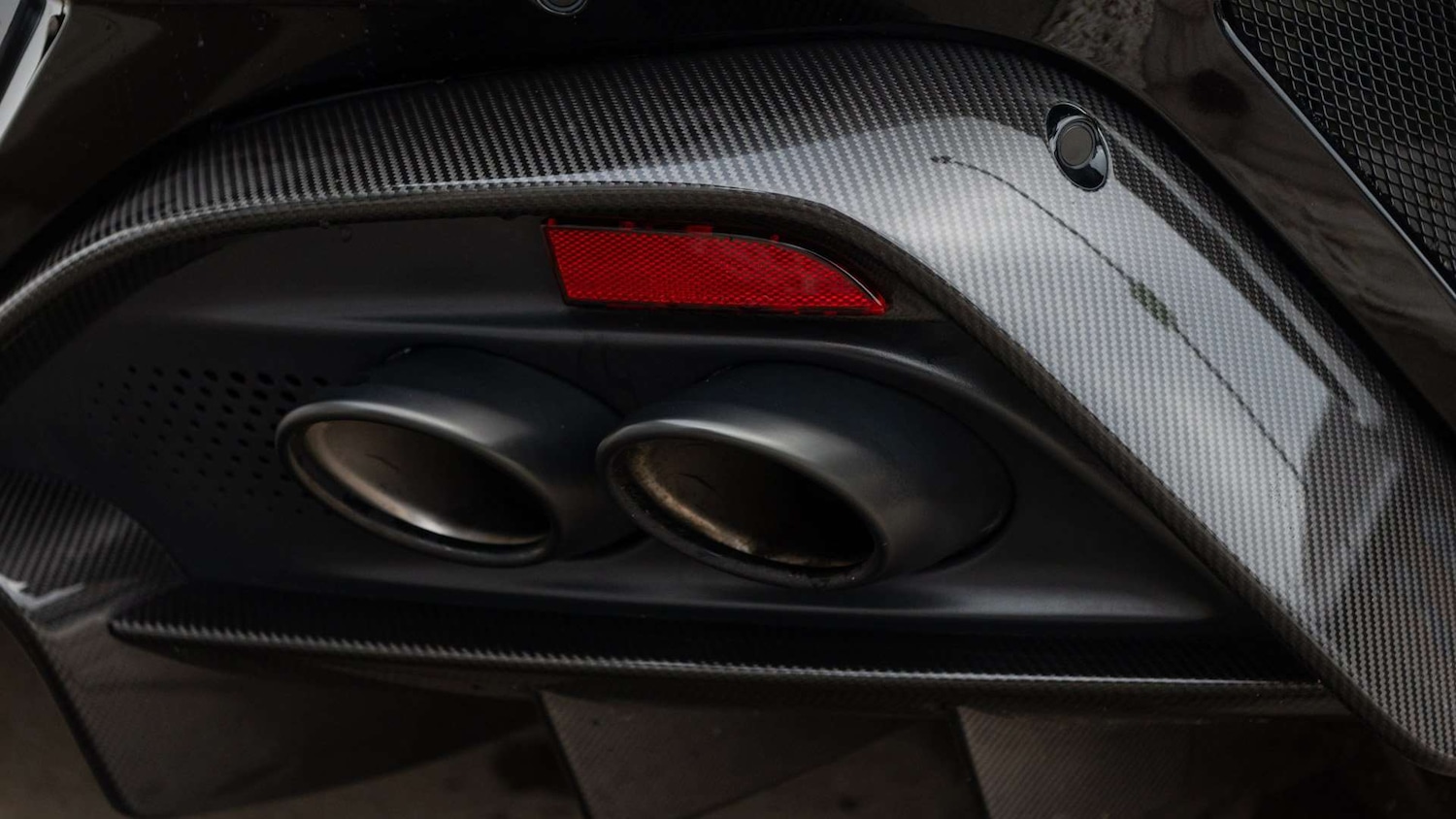 Used Aston Martin Vantage 2025 for sale - 77239929: Photo 34