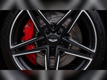 Used Aston Martin Vantage 2025 for sale - 77239929: Photo