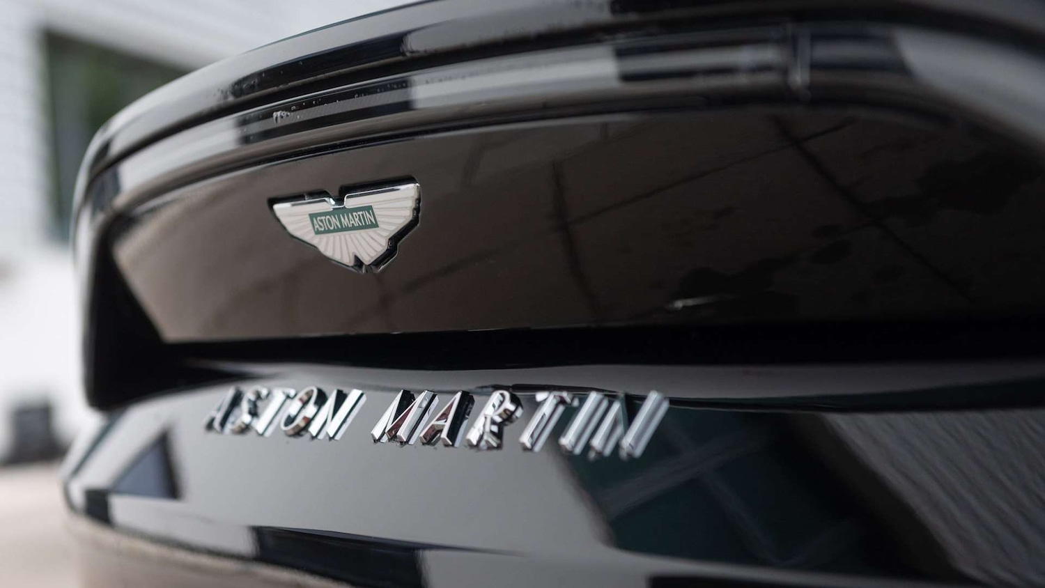 Used Aston Martin Vantage 2025 for sale - 77239929: Photo 8