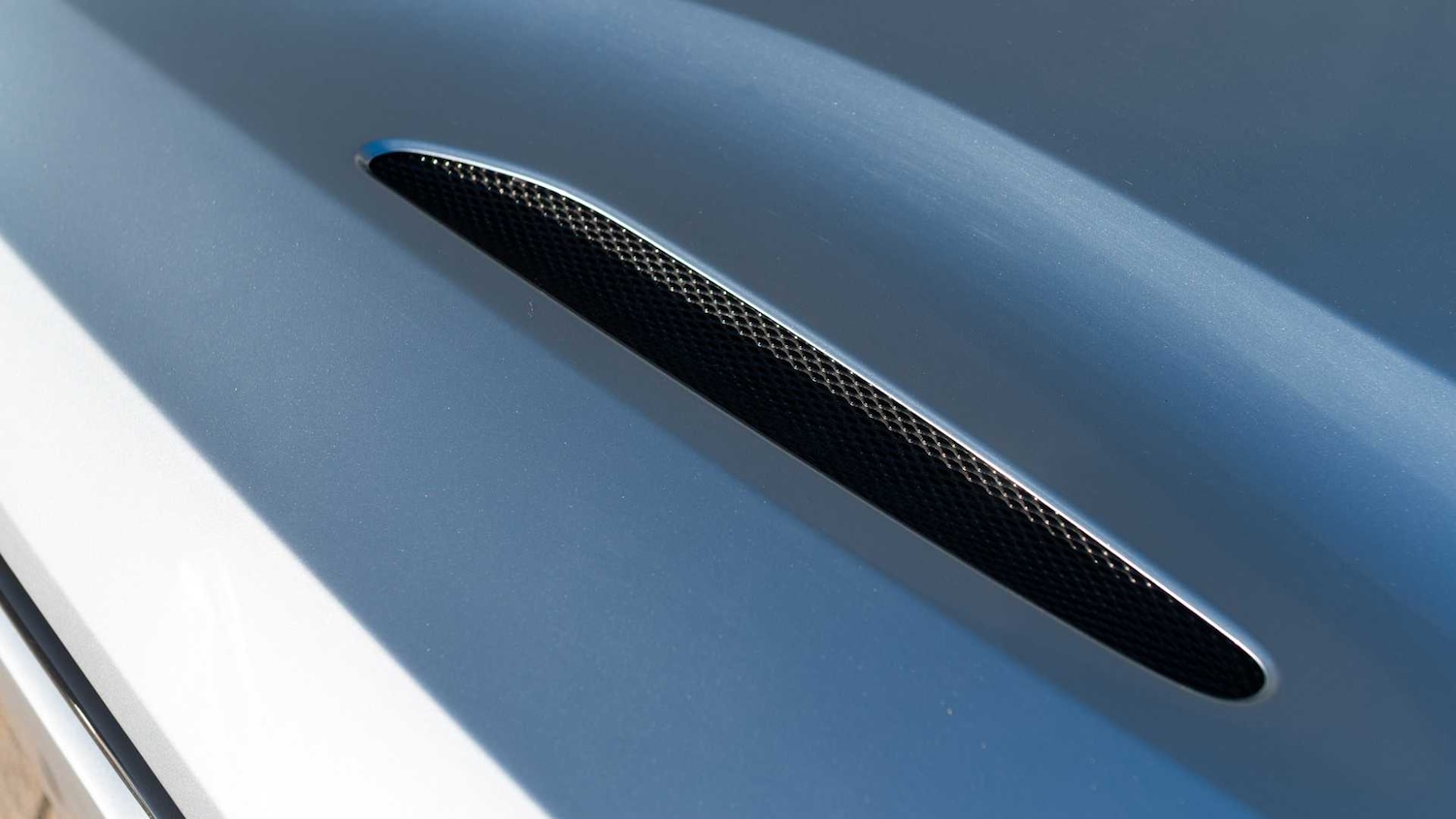 Used Aston Martin DB11 2019 for sale - 76842899: Photo 22