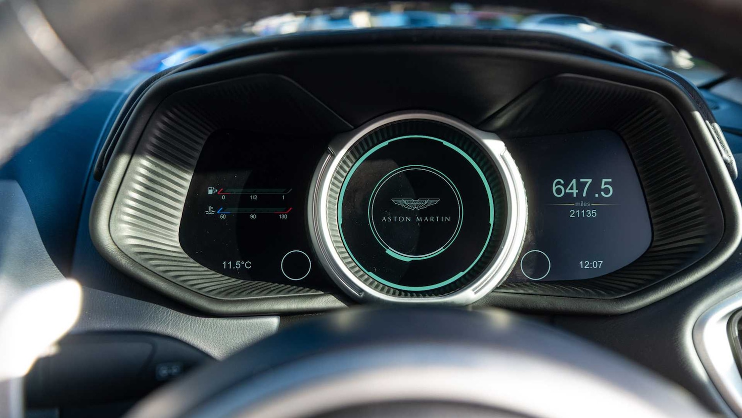 Used Aston Martin DB11 2019 for sale - 76842899: Photo 6