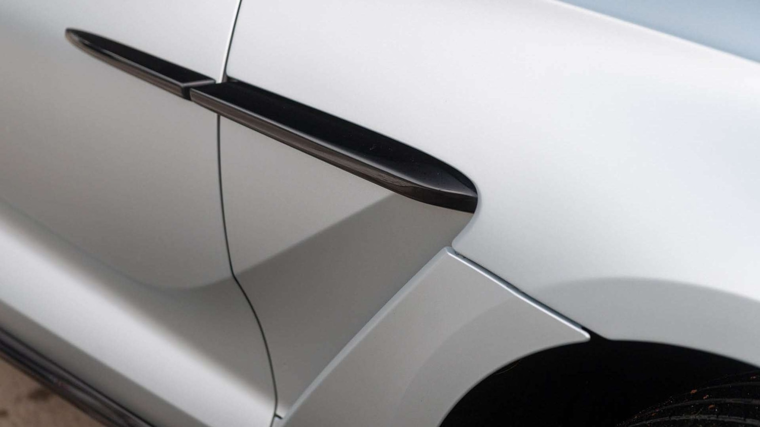 Used Aston Martin DBX 2021 for sale - 77239855: Photo 14