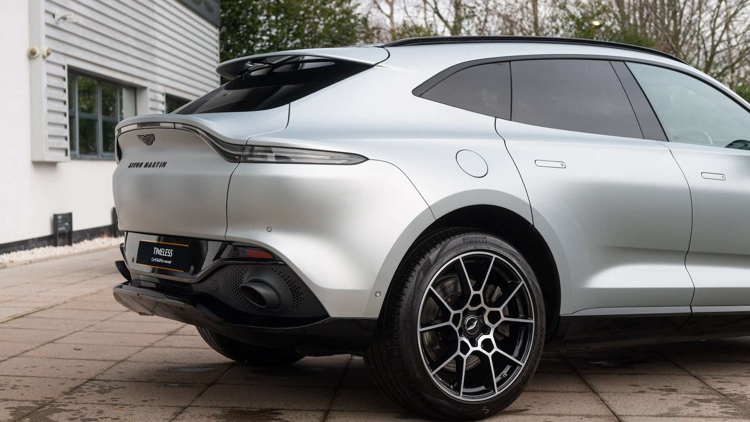Used Aston Martin DBX 2021 for sale - 77239855: Photo 16