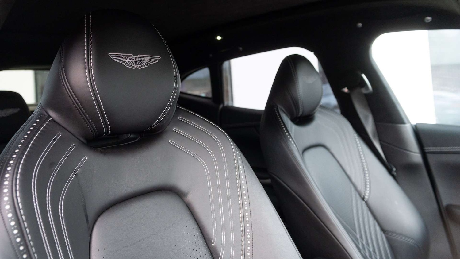 Used Aston Martin DBX 2021 for sale - 77239855: Photo 24