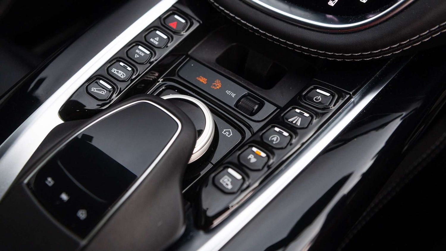 Used Aston Martin DBX 2021 for sale - 77239855: Photo 32