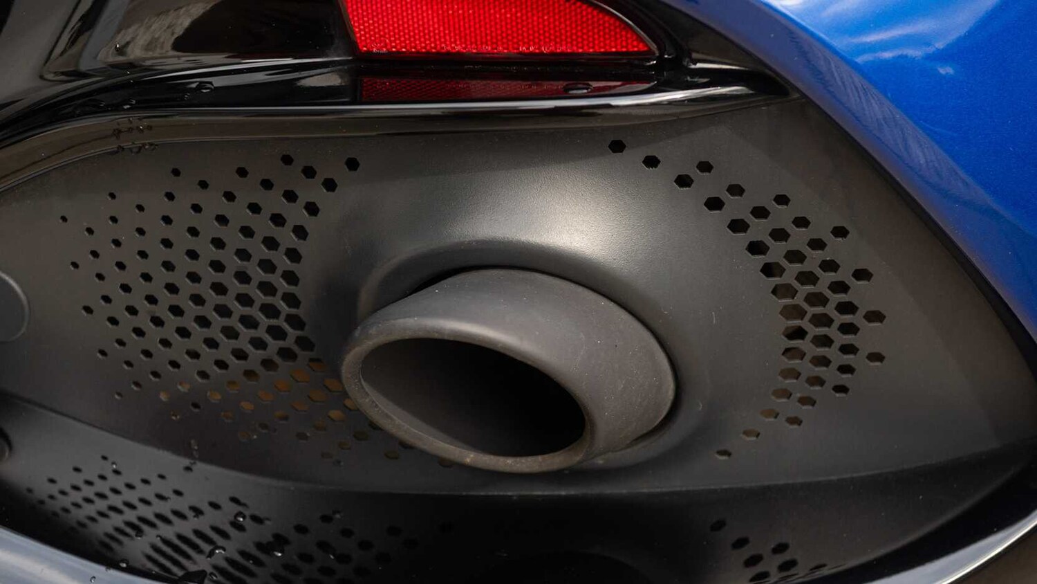 Used Aston Martin DBX 2022 for sale - 77674676: Photo 17