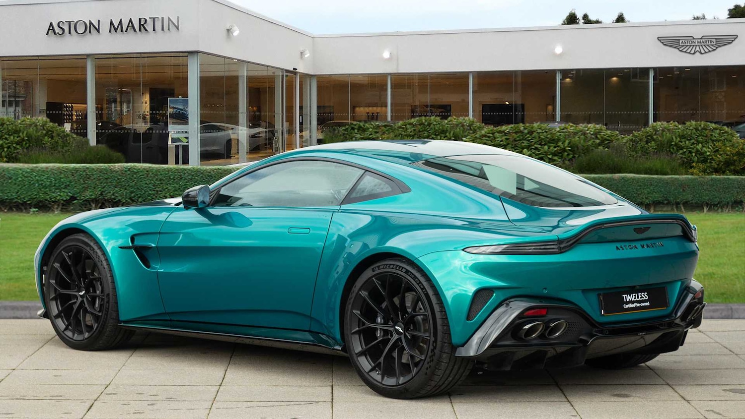 Used Aston Martin Vantage 2025 for sale - 77674771: Photo 2