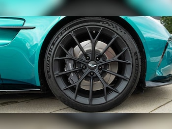 Used Aston Martin Vantage 2025 for sale - 77674771: Photo