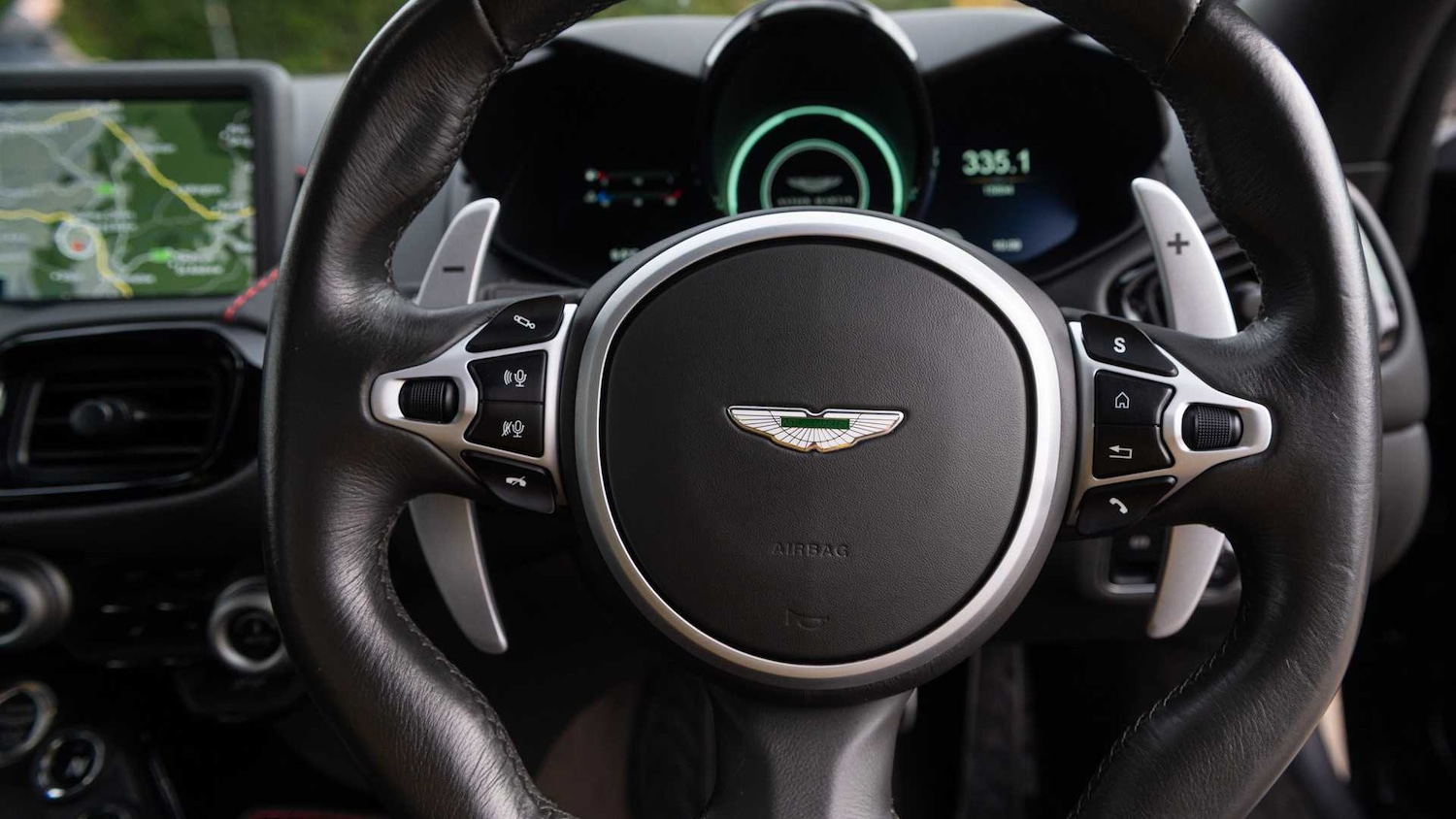 Used Aston Martin Vantage 2019 for sale - 76373806: Photo 11