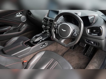 Used Aston Martin Vantage 2019 for sale - 76373806: Photo