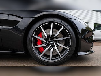 Used Aston Martin Vantage 2019 for sale - 76373806: Photo