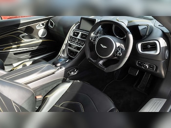 Used Aston Martin DBS 2020 for sale - 75944477: Photo