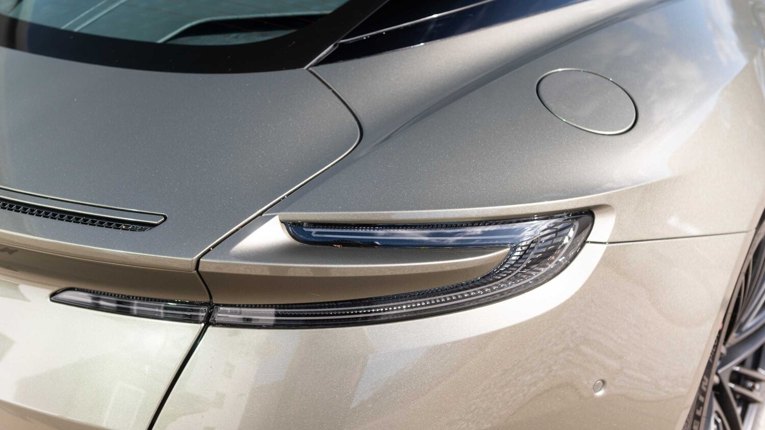 Used Aston Martin V8 2024 for sale - 78161339: Photo 25