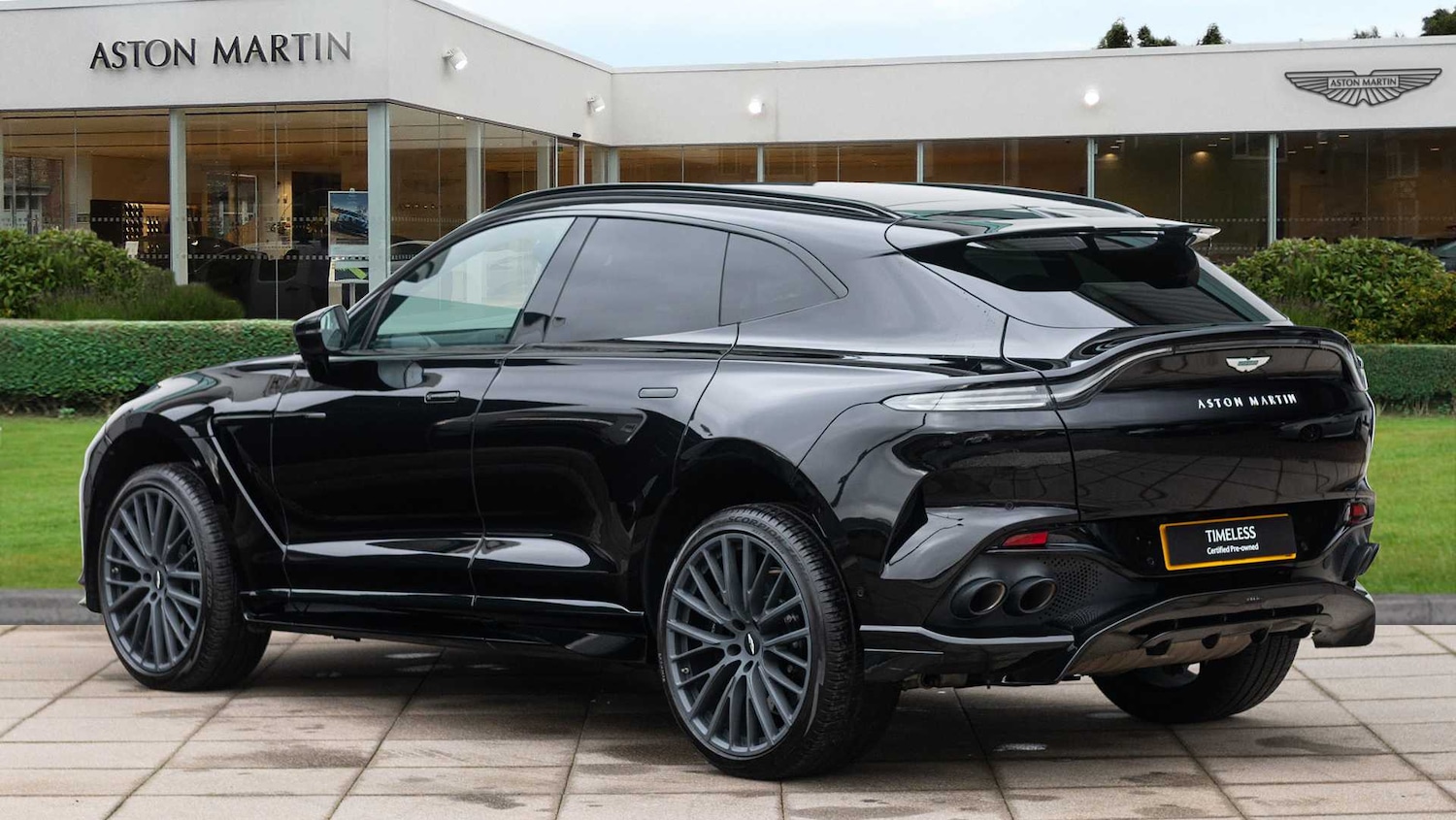 Used Aston Martin DBX 2024 for sale - 77458696: Photo 2