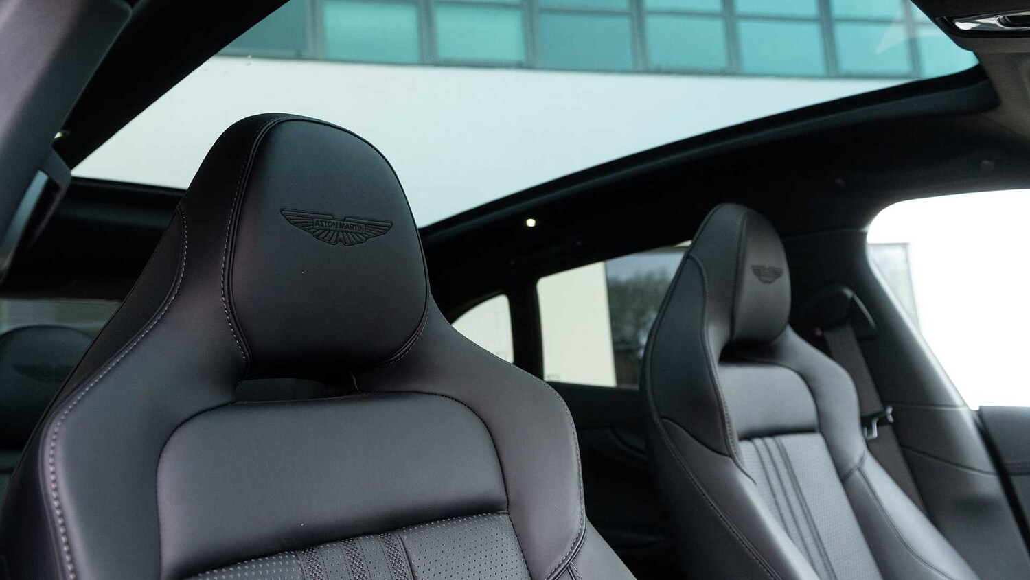 Used Aston Martin DBX 2024 for sale - 77458696: Photo 30