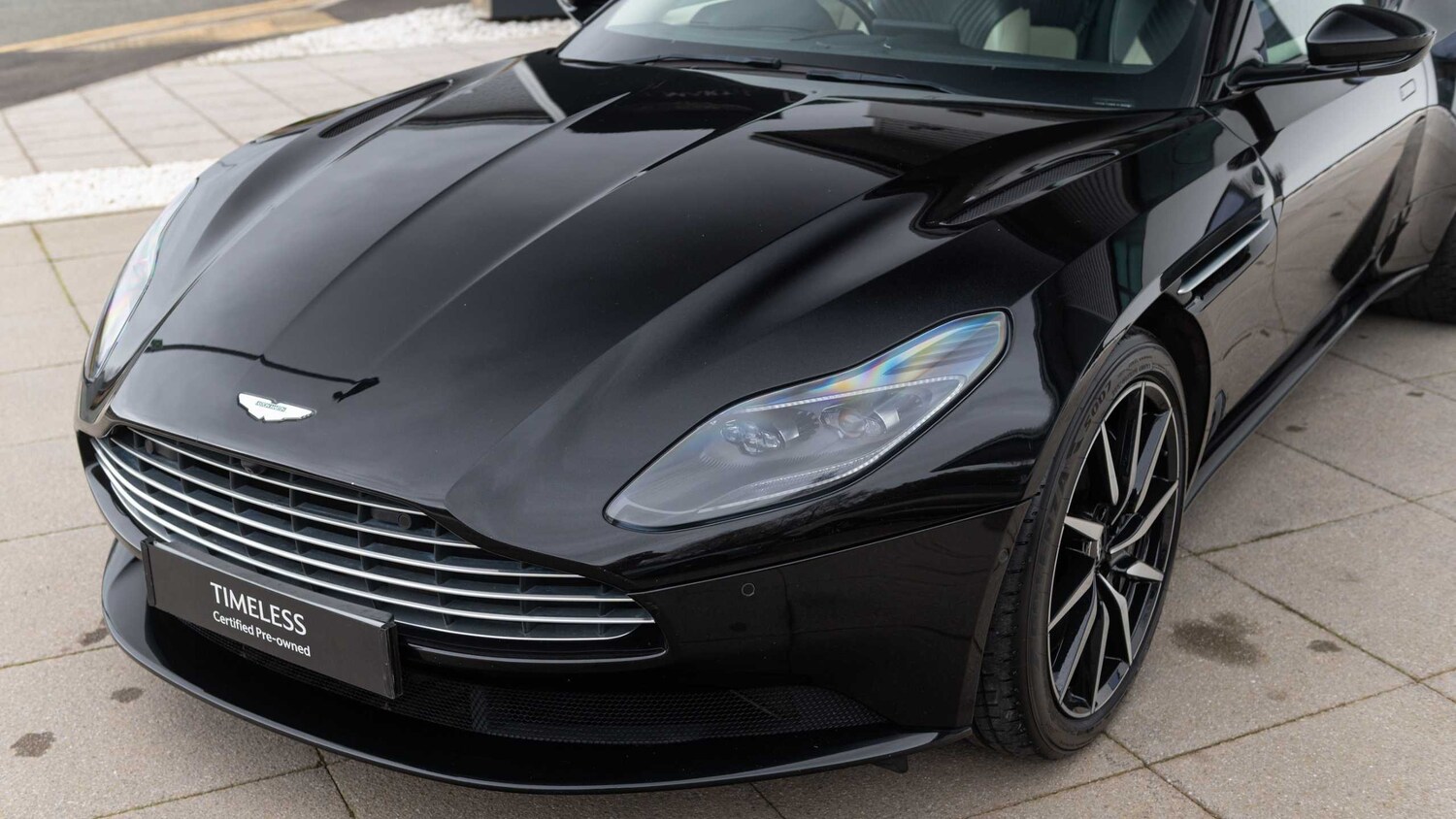 Used Aston Martin DB11 2019 for sale - 77886183: Photo 16