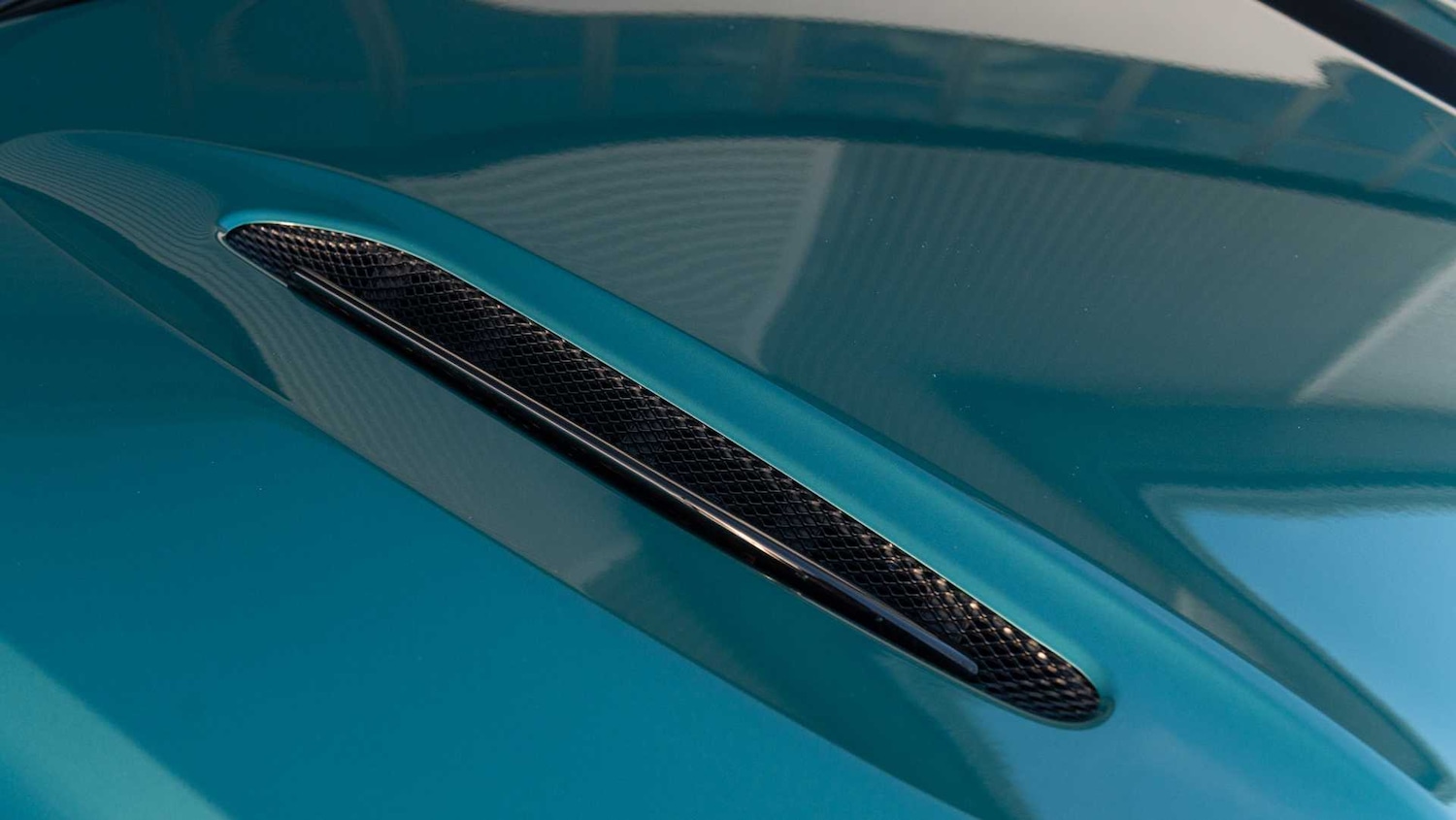 Used Aston Martin DBX 2025 for sale - 77018807: Photo 22